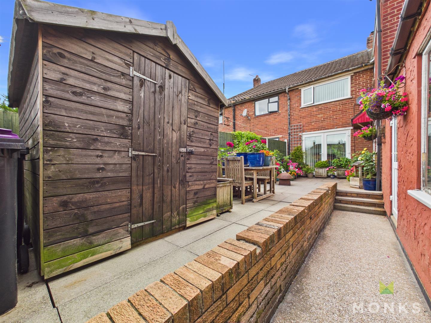 18 West Place, Oswestry, SY11 3NR For Sale